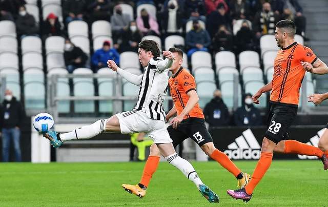  尤文图斯锋线哑火，主场憾负维罗纳  