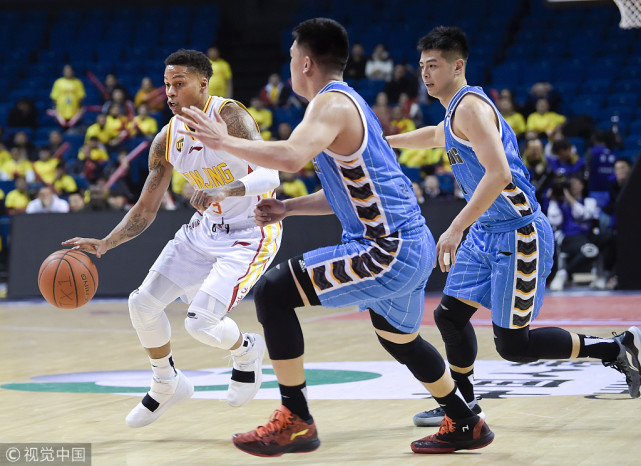  里尔防守固若金汤，零封劲旅收获宝贵三分